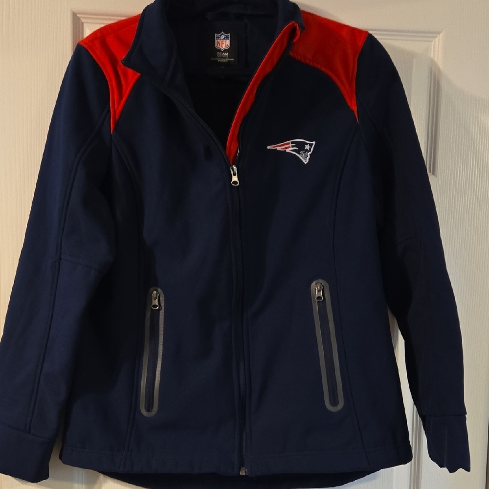 NFL Team Apparel, Navy and Red Team Jacket, Womens Size LG